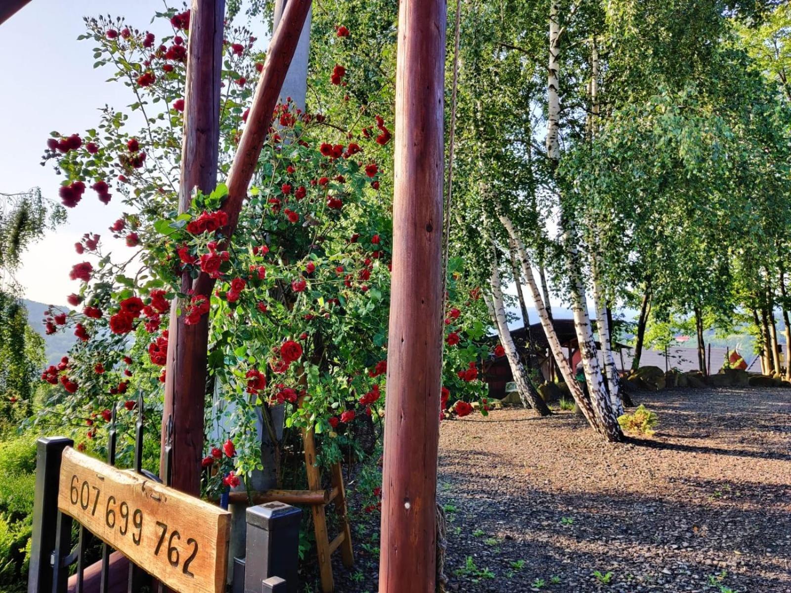 Agroturystyka Faron Rozdziele Exteriér fotografie